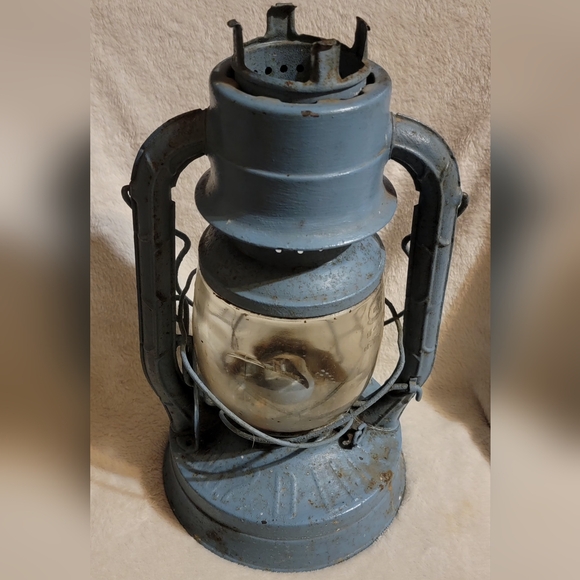 Vintage Decorative Lantern - Picture 4 of 4